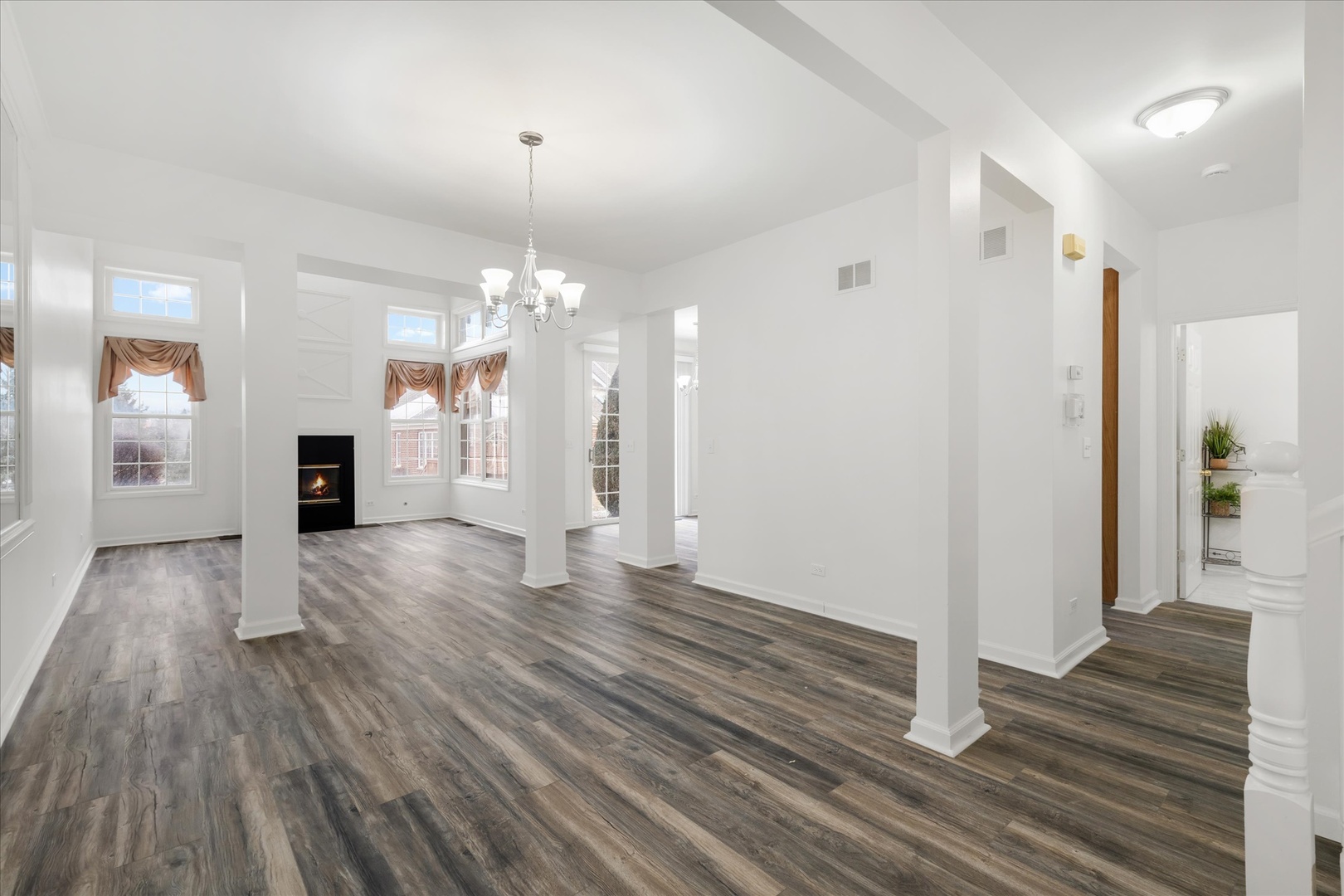 13261 Forest Ridge Drive - Thumbnail 2