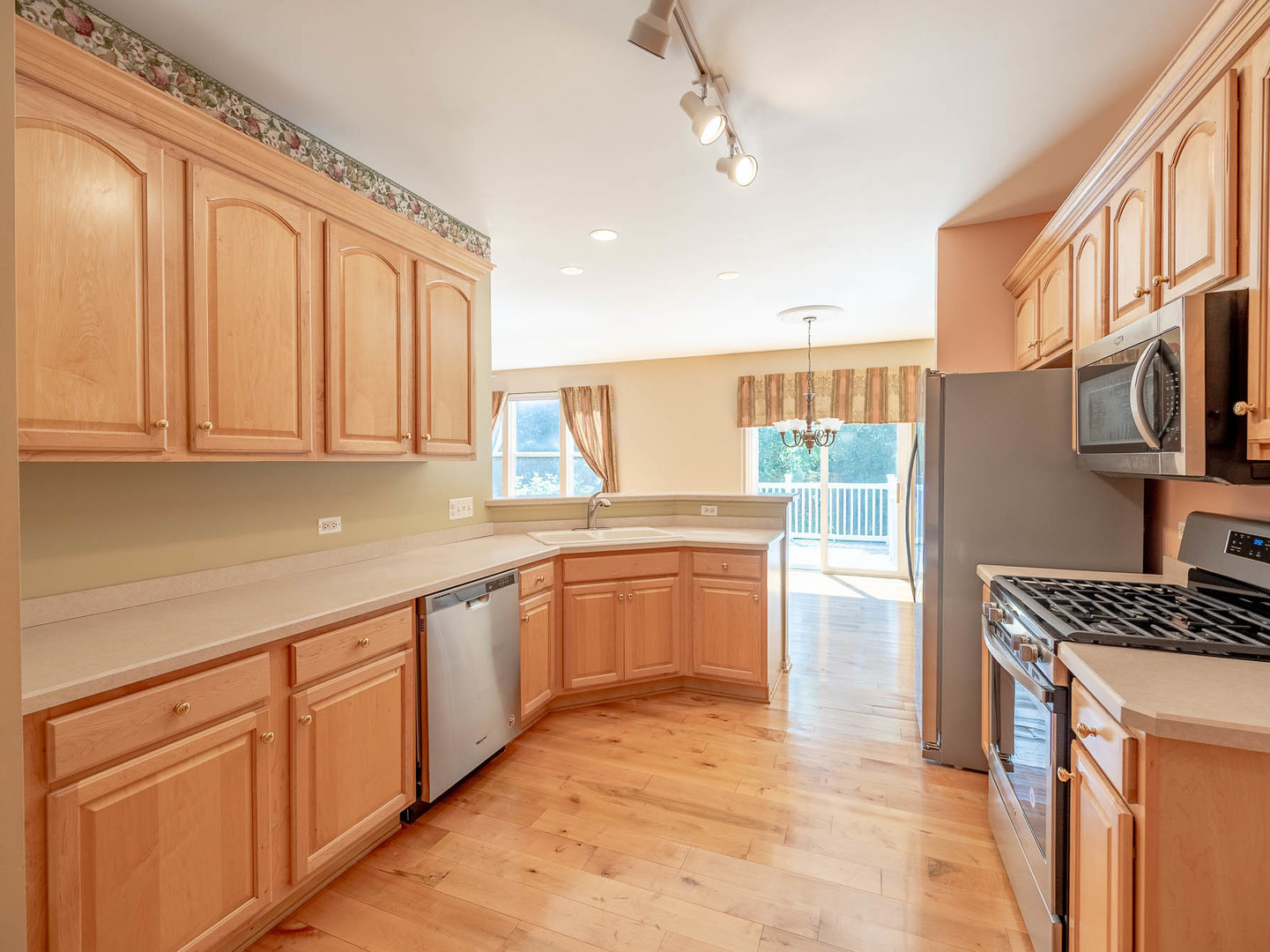 254 Ridge Road - Thumbnail 4