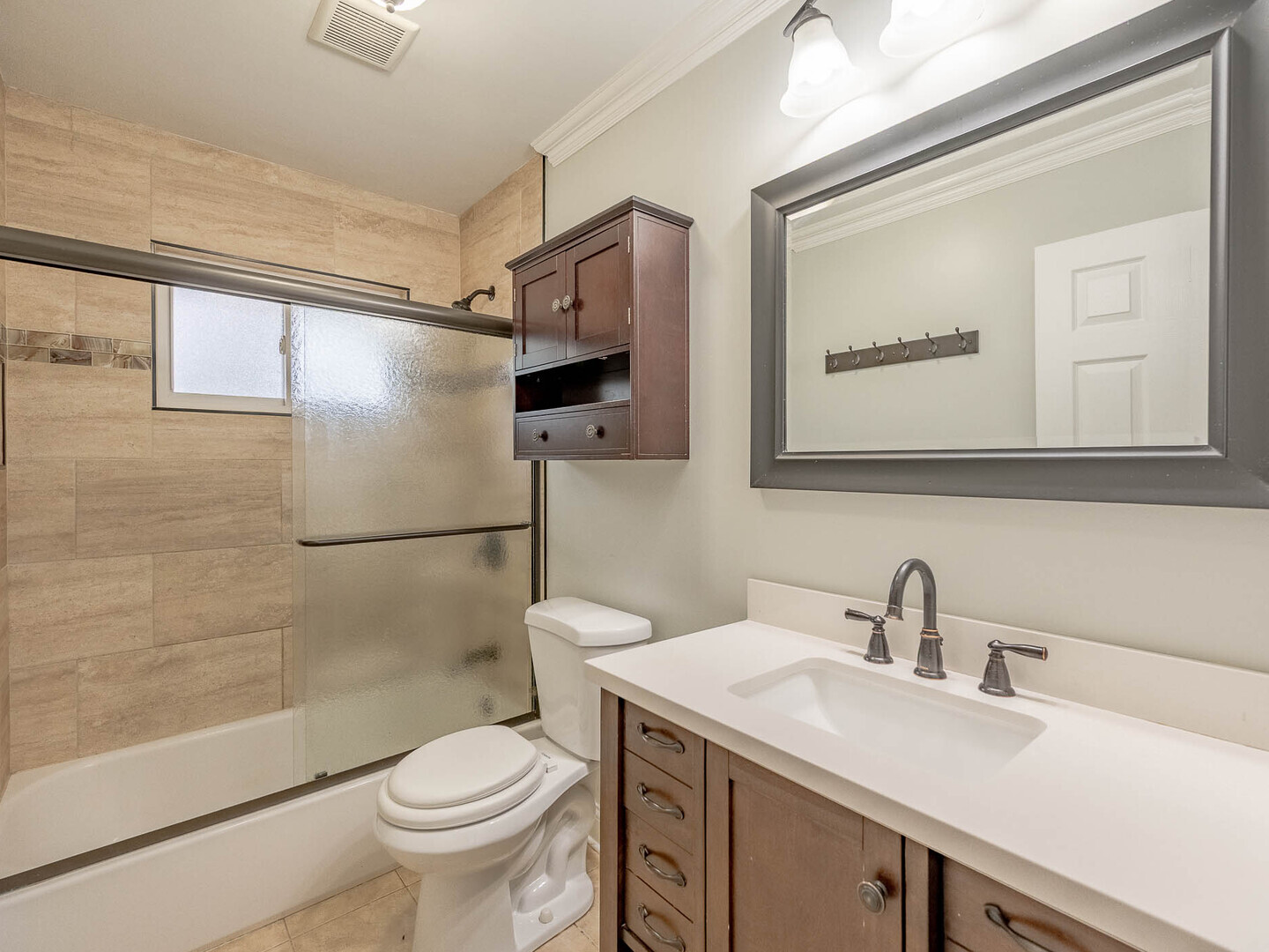 454 Park Avenue - Thumbnail 10