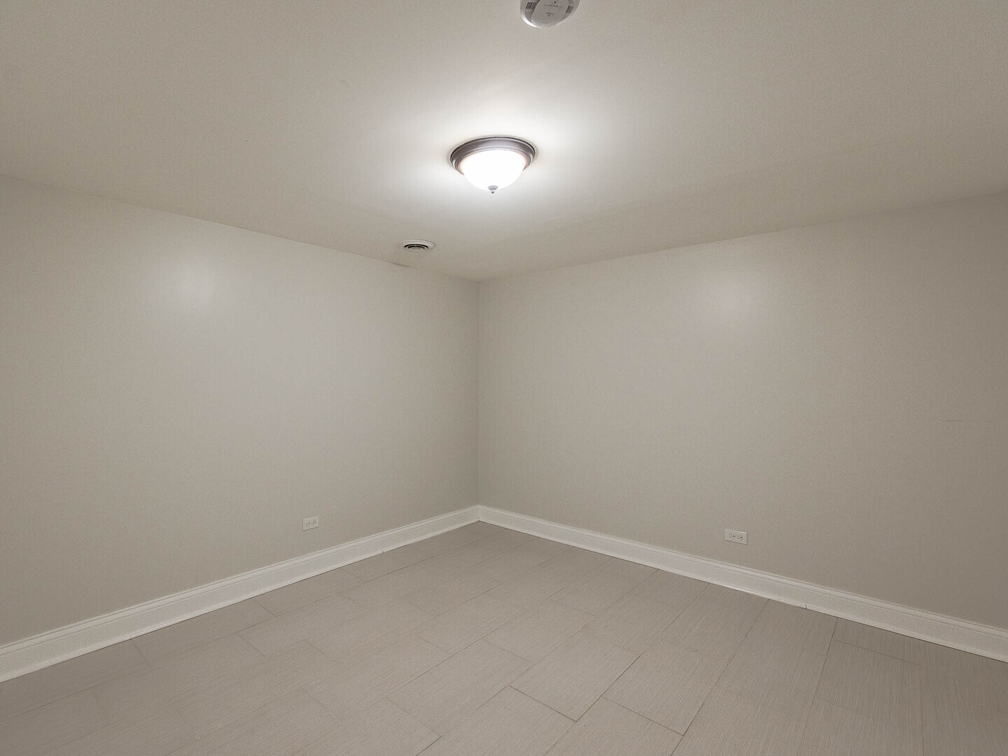 454 Park Avenue - Thumbnail 13