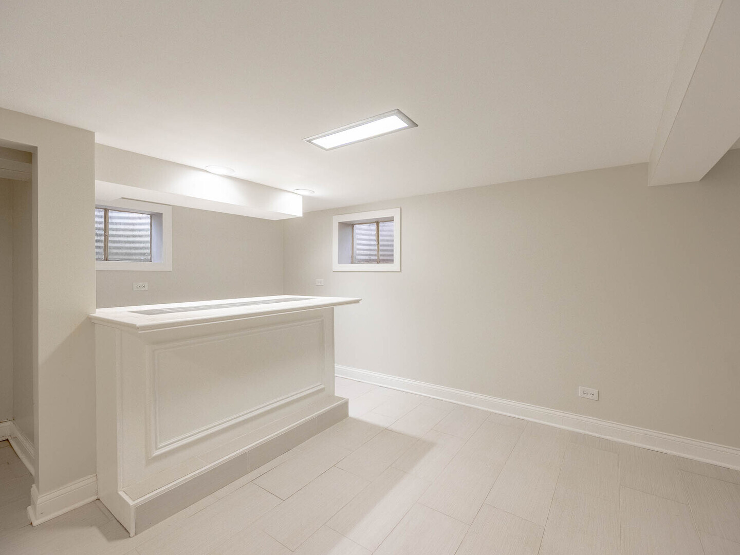 454 Park Avenue - Thumbnail 11