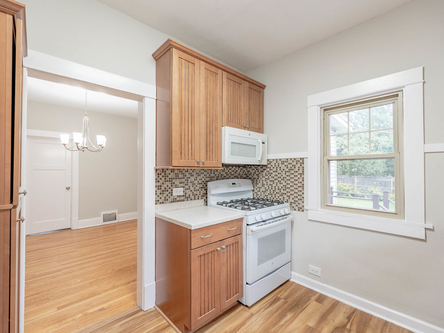 256 Stanley Avenue - Thumbnail 7