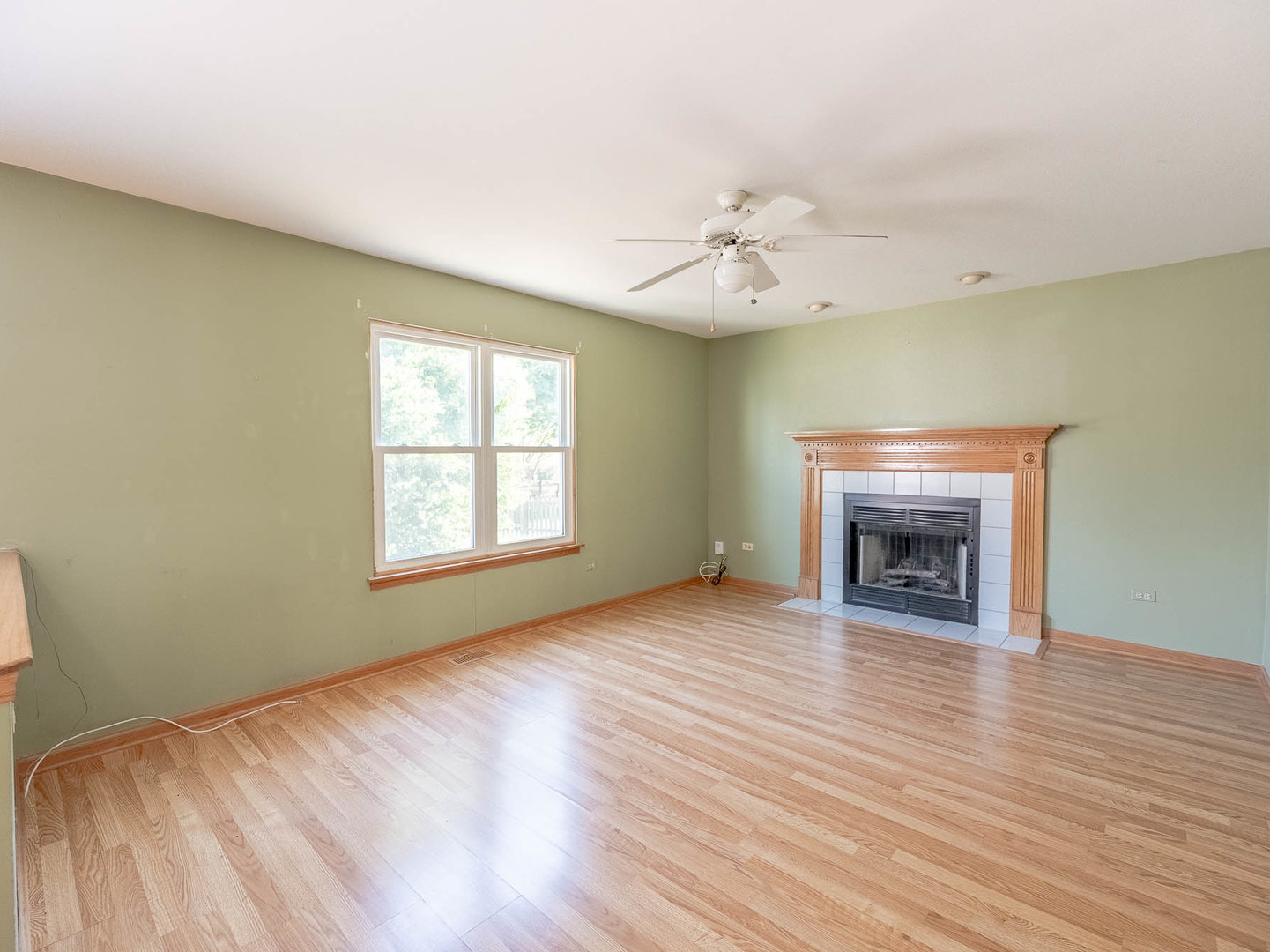 24127 Primrose Circle - Thumbnail 2