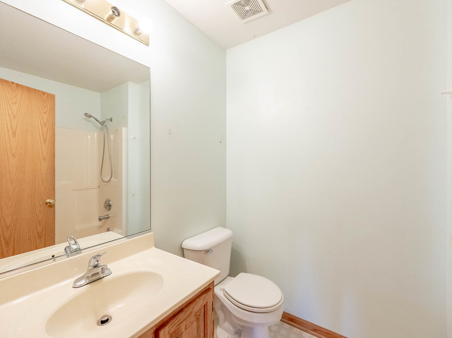 24127 Primrose Circle - Thumbnail 11