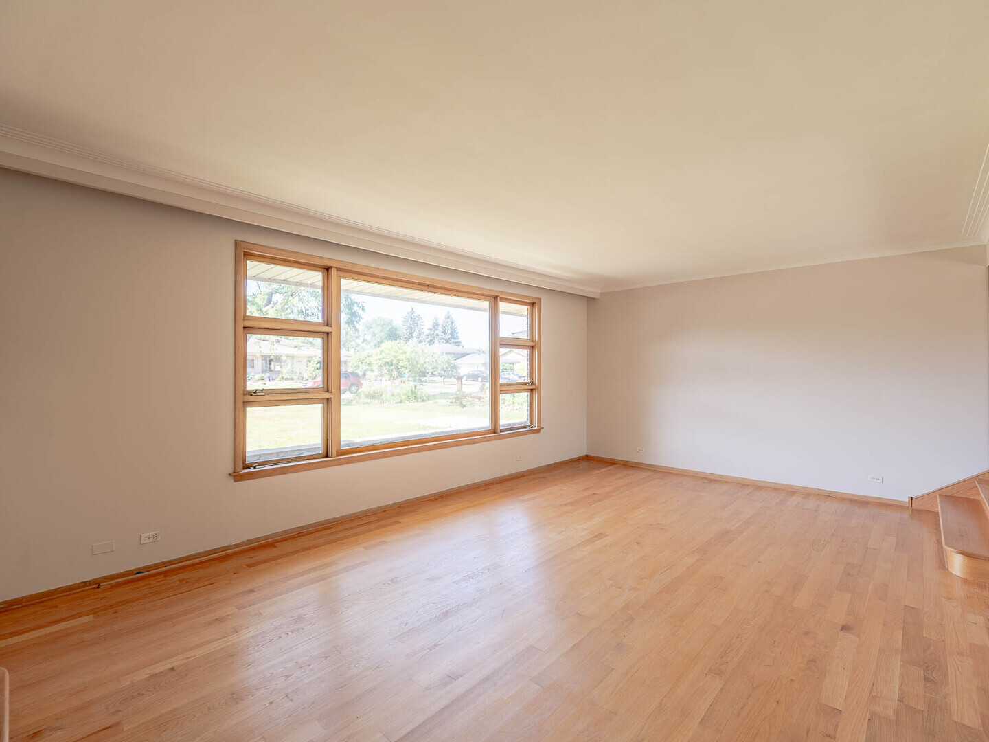 6052 128th Street - Thumbnail 3