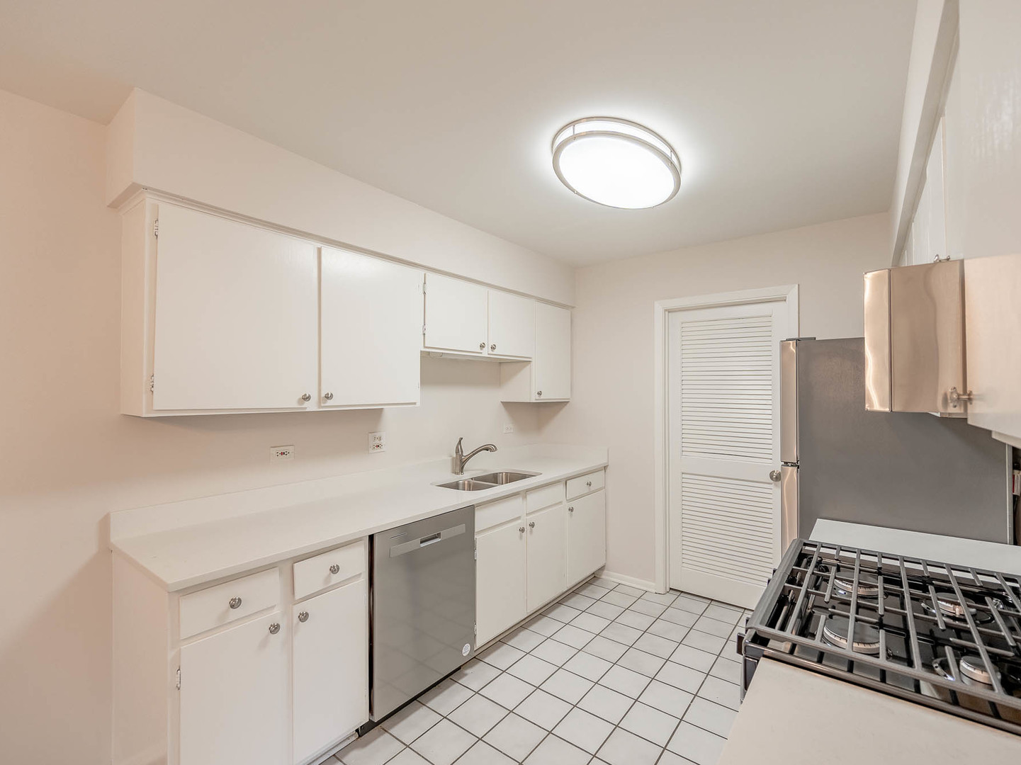 1342 Barclay Lane - Thumbnail 8