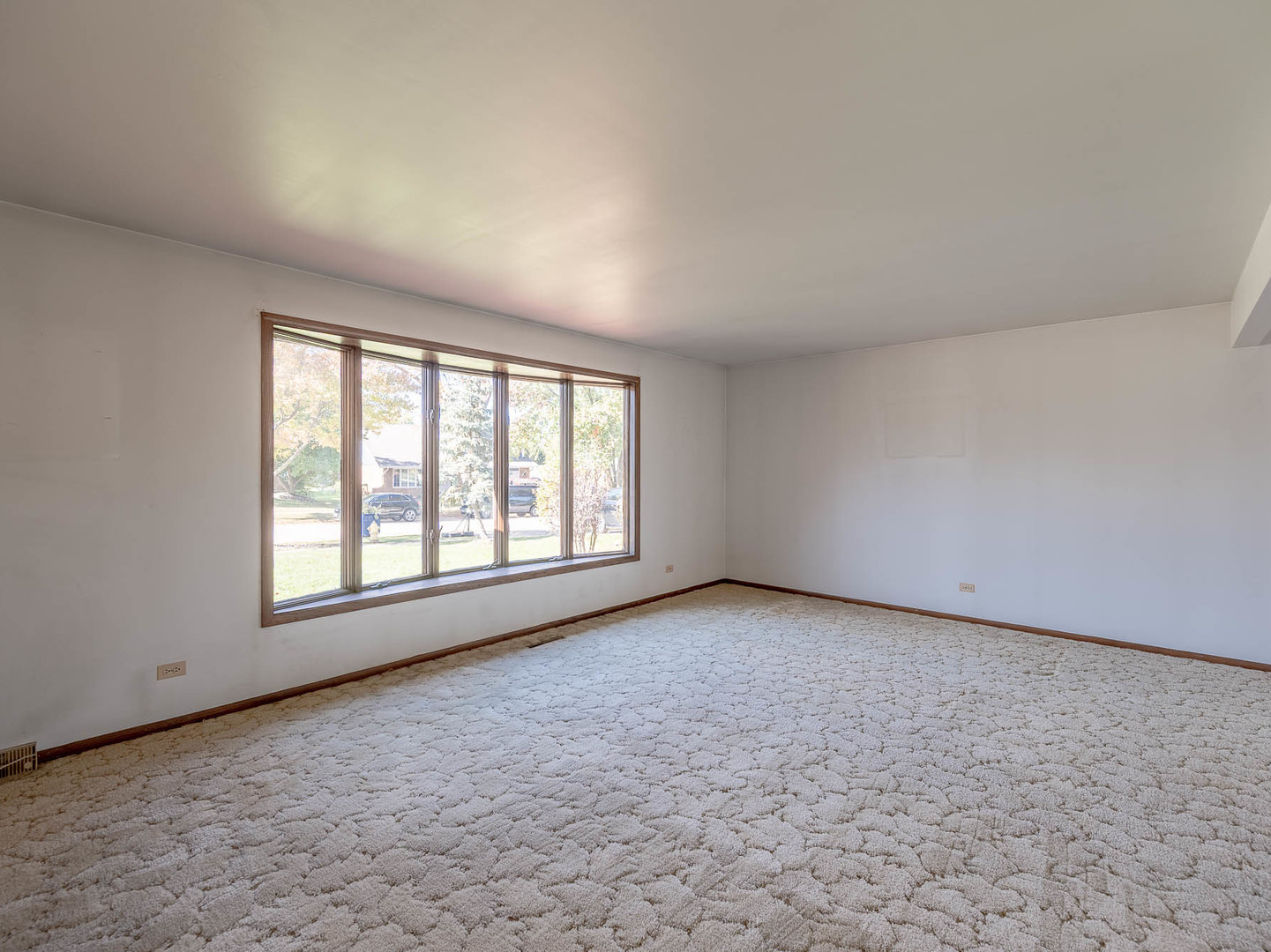 14533 Mallard Drive - Thumbnail 2