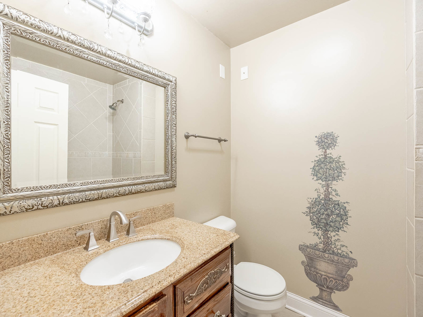 247 Arapahoe Trail - Thumbnail 12