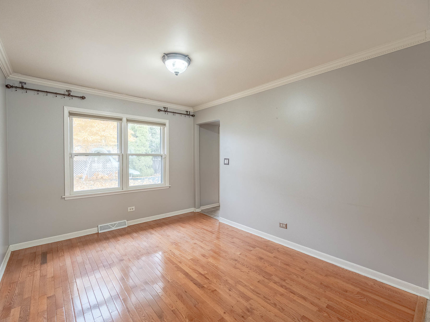 247 Arapahoe Trail - Thumbnail 4