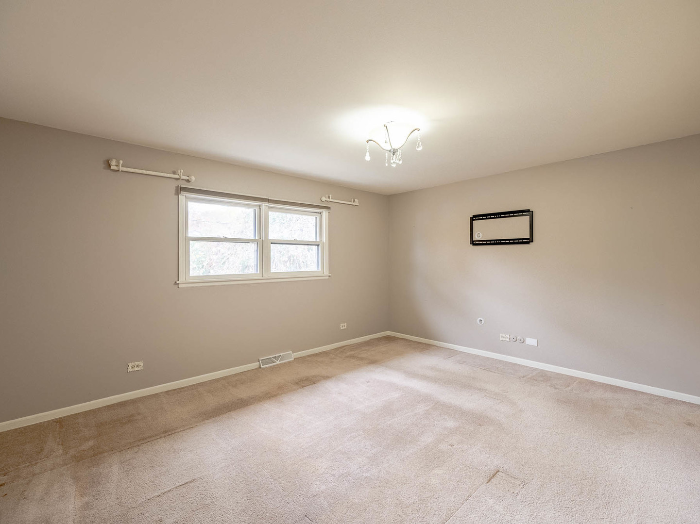 247 Arapahoe Trail - Thumbnail 14
