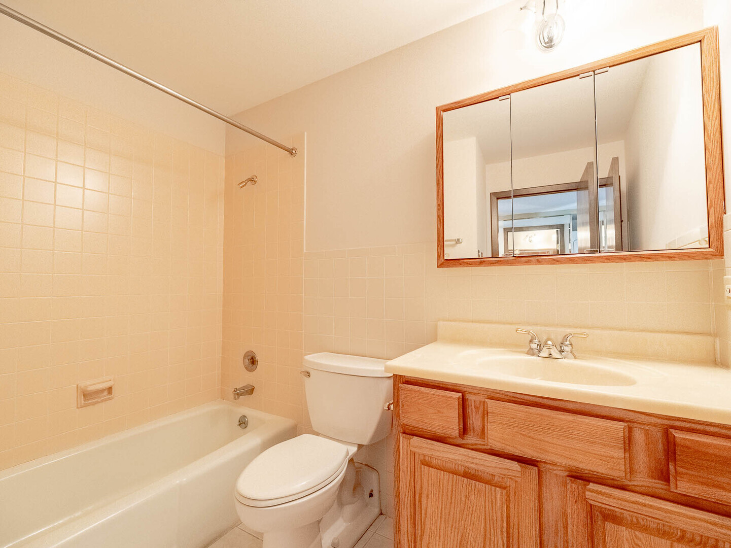 6545 Main Street - Thumbnail 10