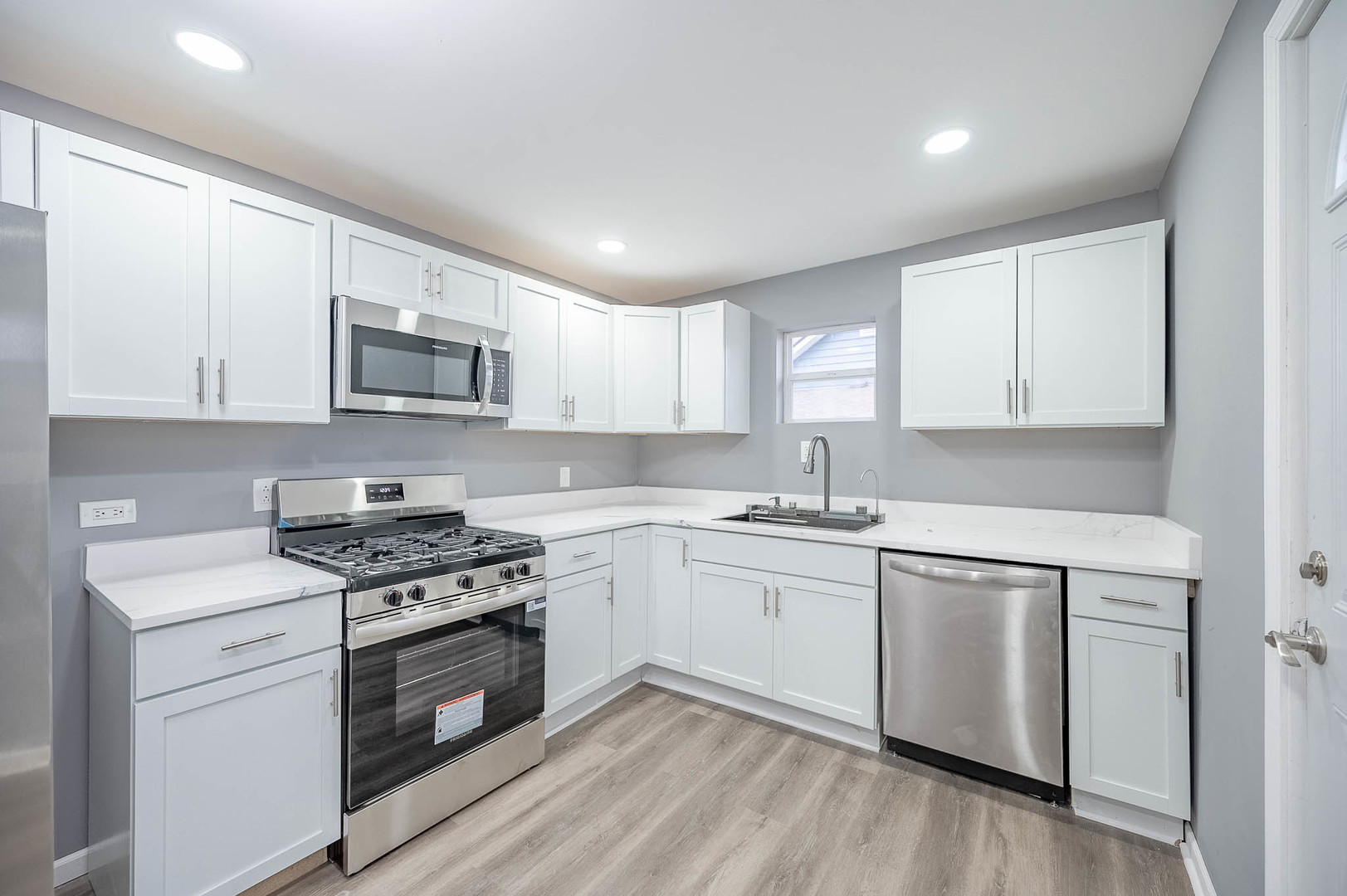 42425 Park Lane - Thumbnail 6