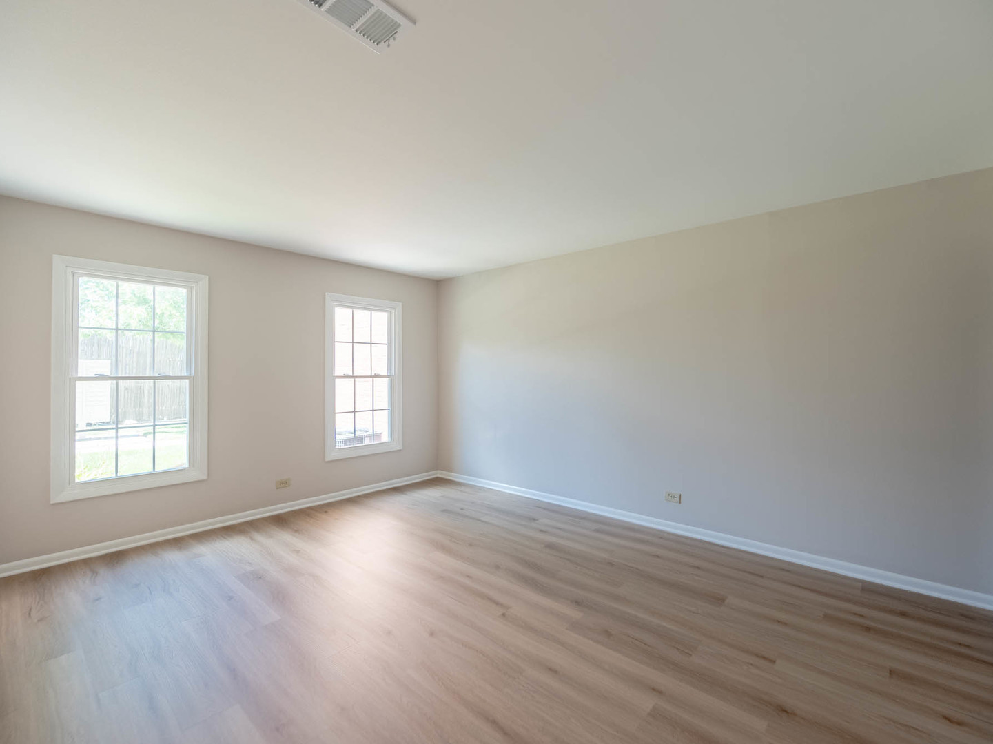 530 Shorely Drive - Thumbnail 7