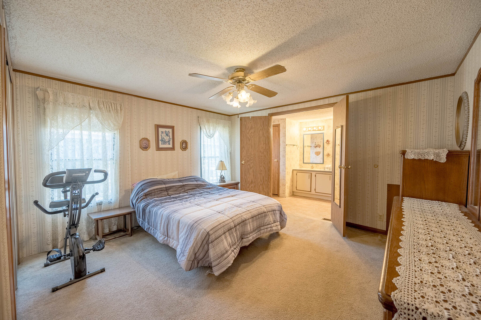 273 Fox Lane - Thumbnail 13
