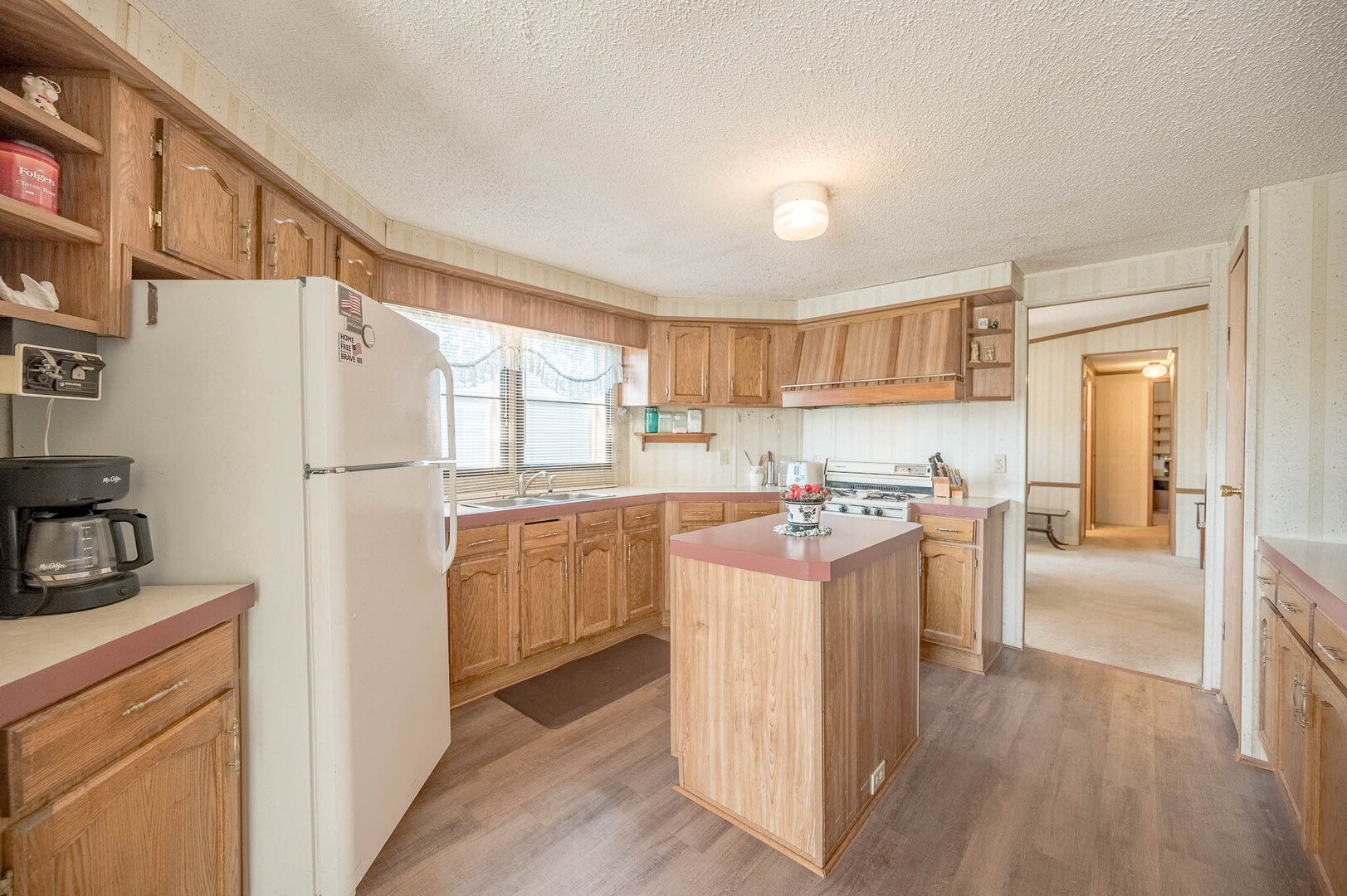 273 Fox Lane - Thumbnail 7