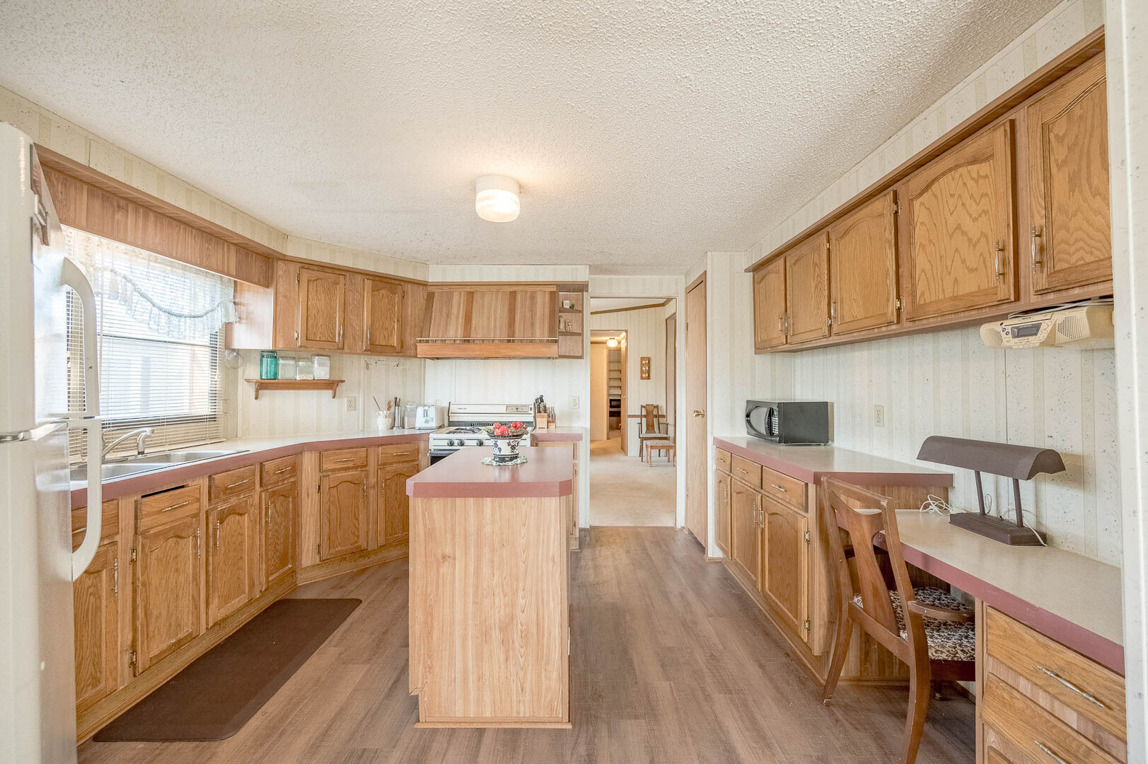 273 Fox Lane - Thumbnail 8