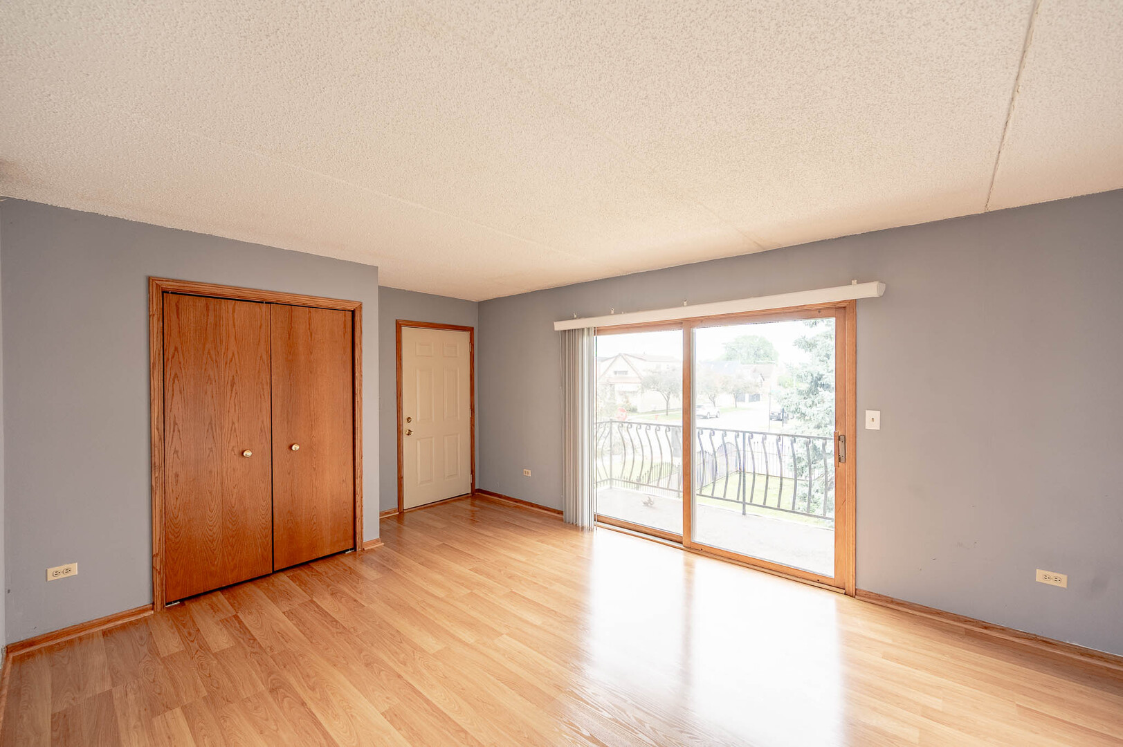 6307 Nashville Avenue - Thumbnail 3