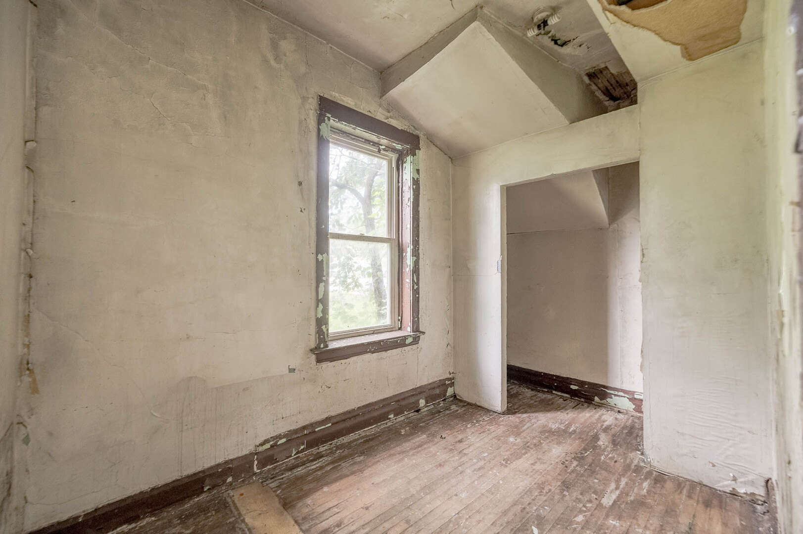 4019 16th Street - Thumbnail 4