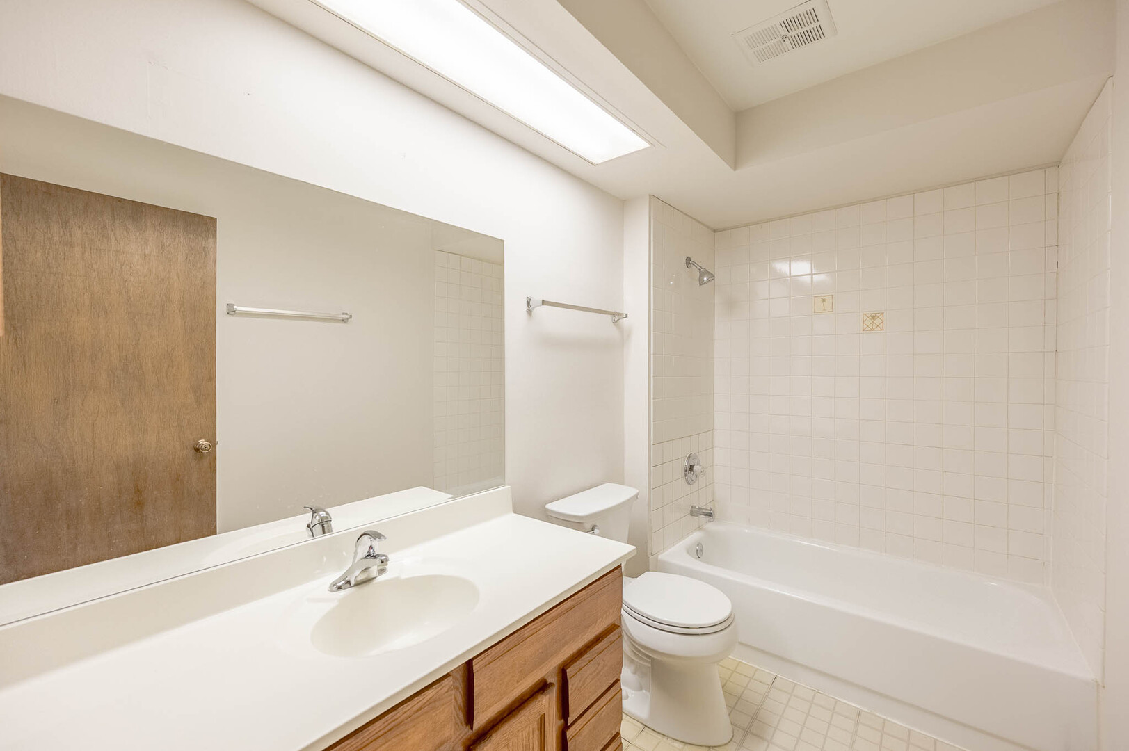 21610 Peterson Avenue - Thumbnail 8
