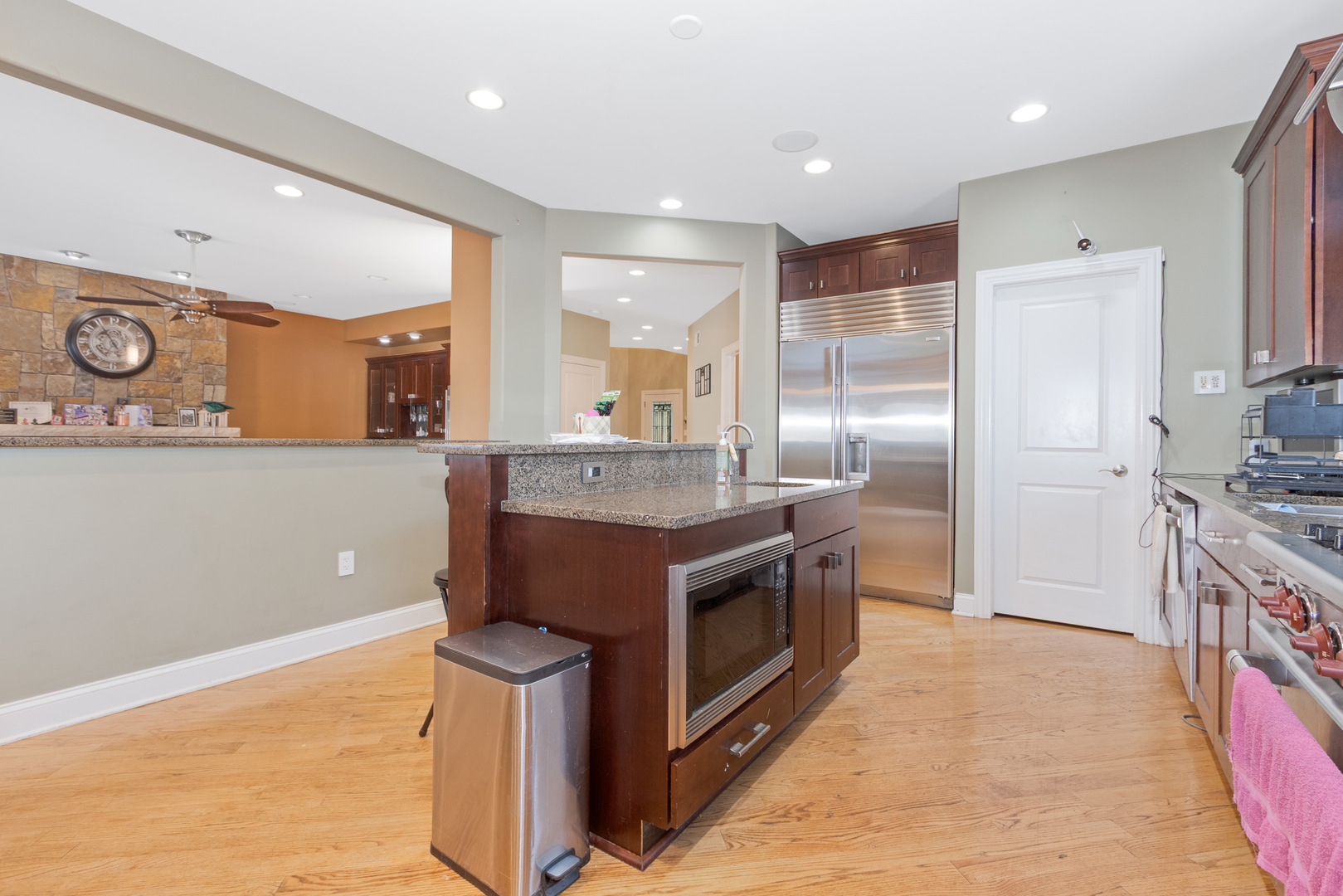 9340 Clifton Park Avenue - Thumbnail 5