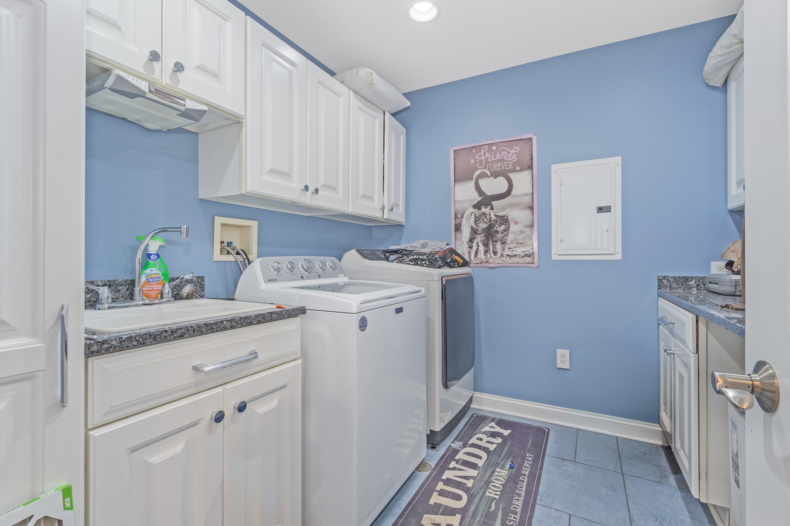 9340 Clifton Park Avenue - Thumbnail 24