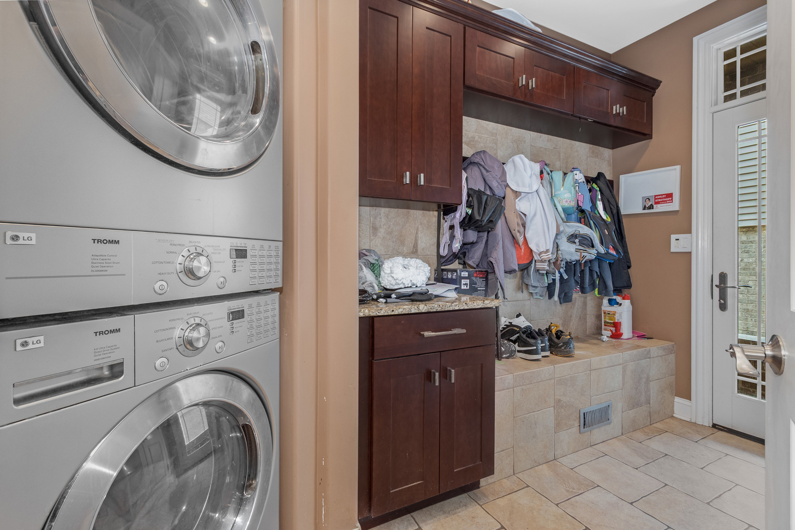 9340 Clifton Park Avenue - Thumbnail 20