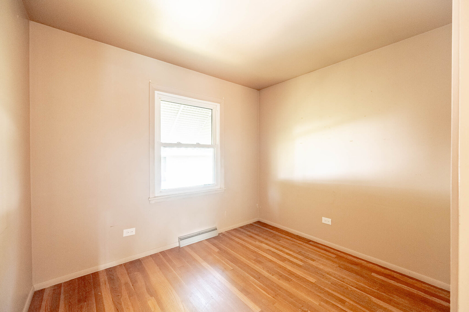 2203 Kirchoff Road - Thumbnail 9