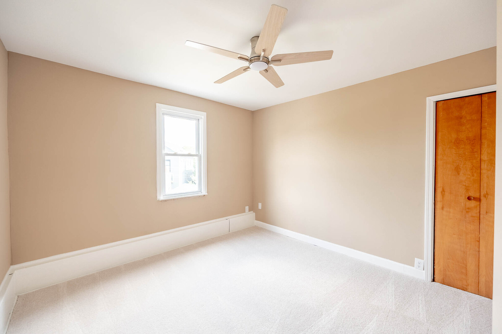 3732 Addison Street - Thumbnail 11