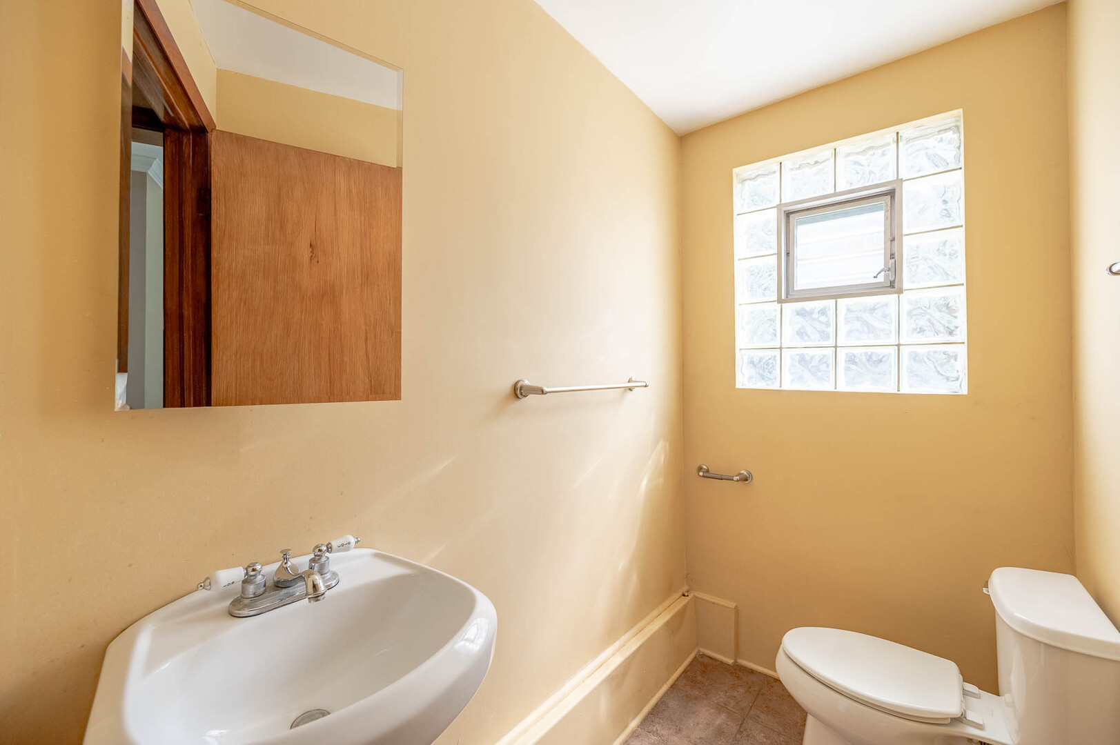 3732 Addison Street - Thumbnail 9