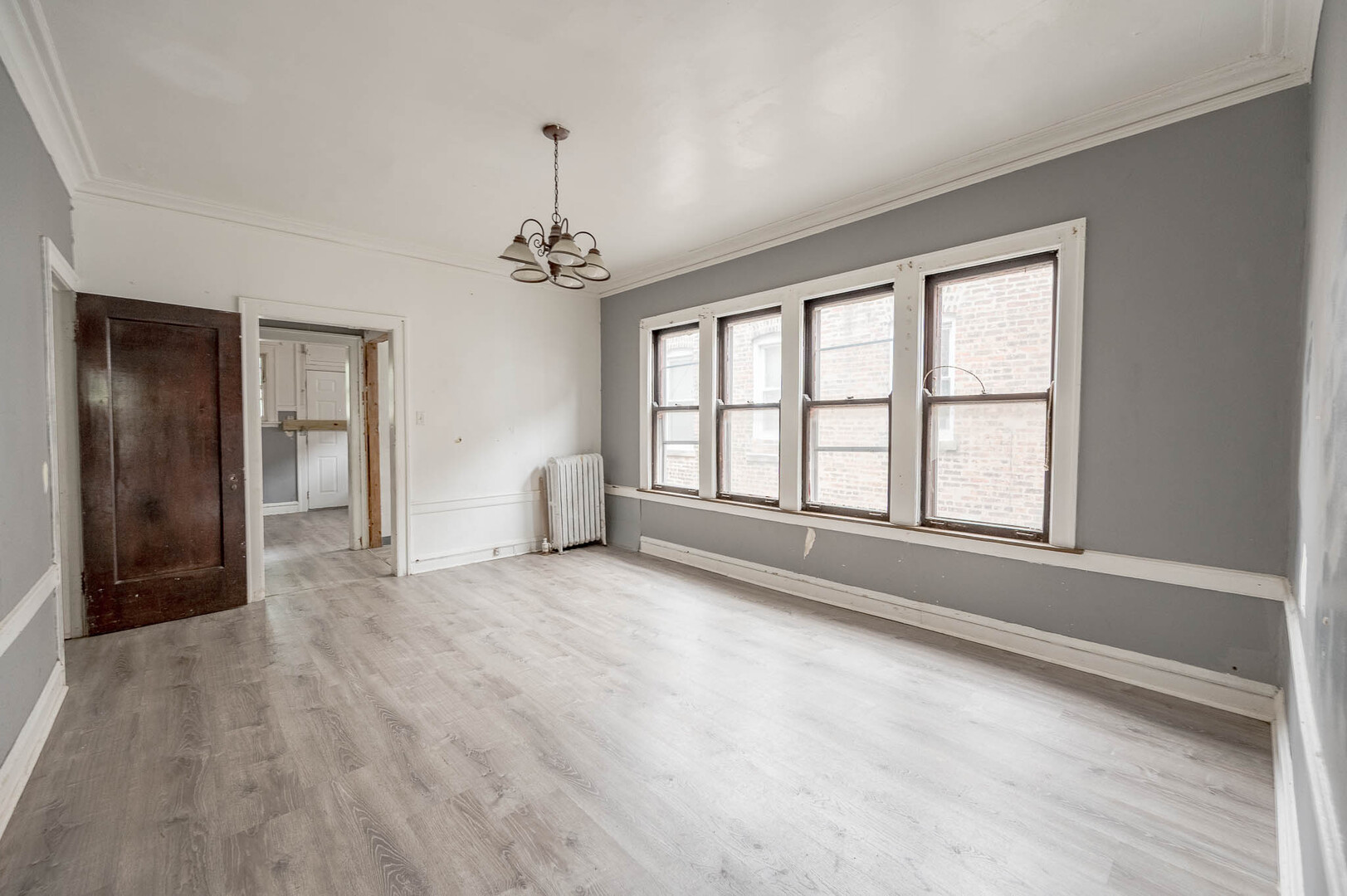 7754 Saginaw Avenue - Thumbnail 8