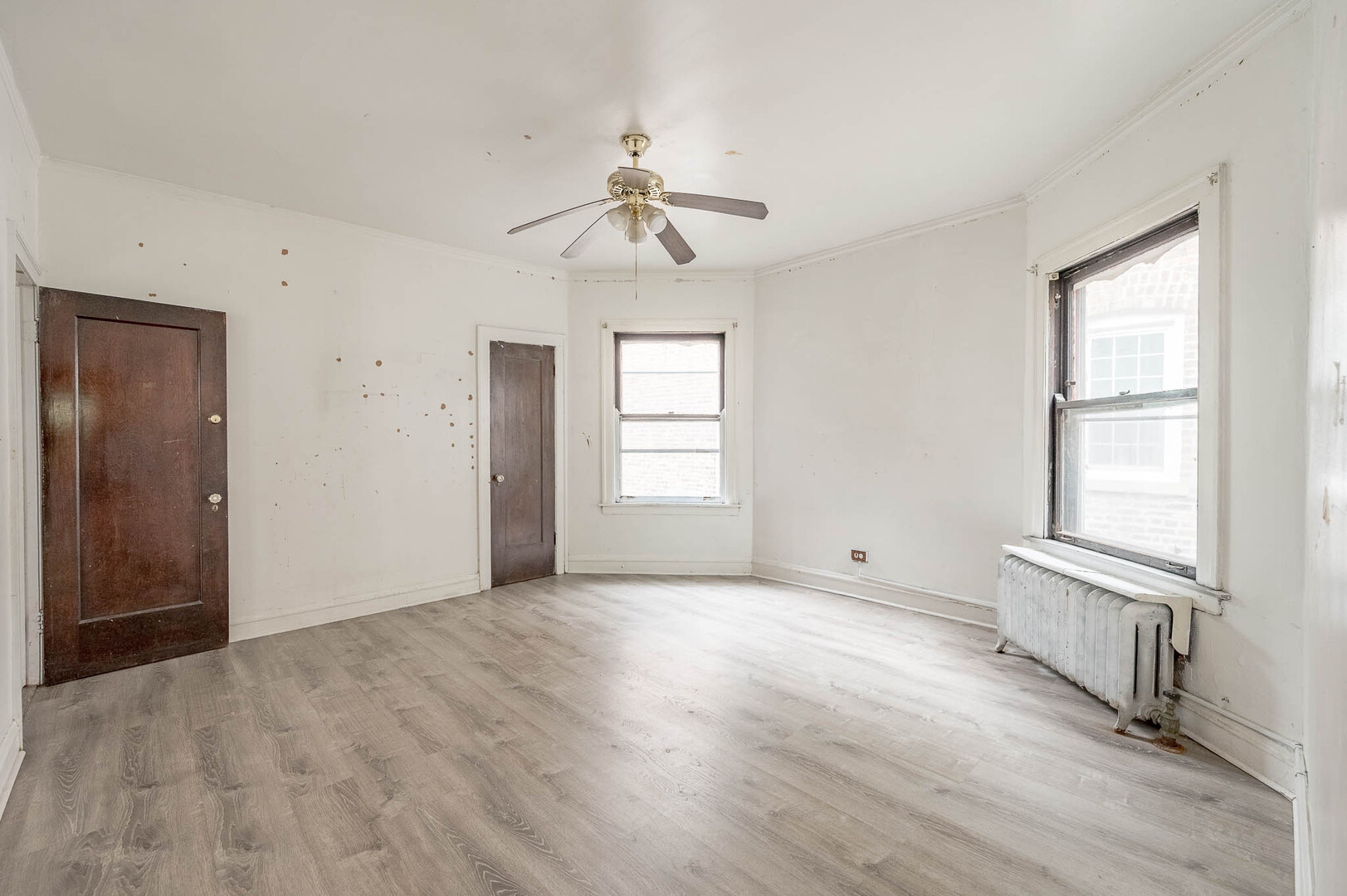 7754 Saginaw Avenue - Thumbnail 11