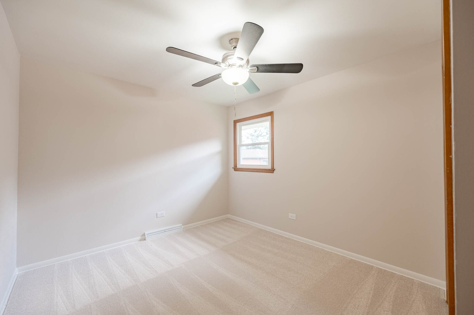 18515 Oakley Avenue - Thumbnail 8