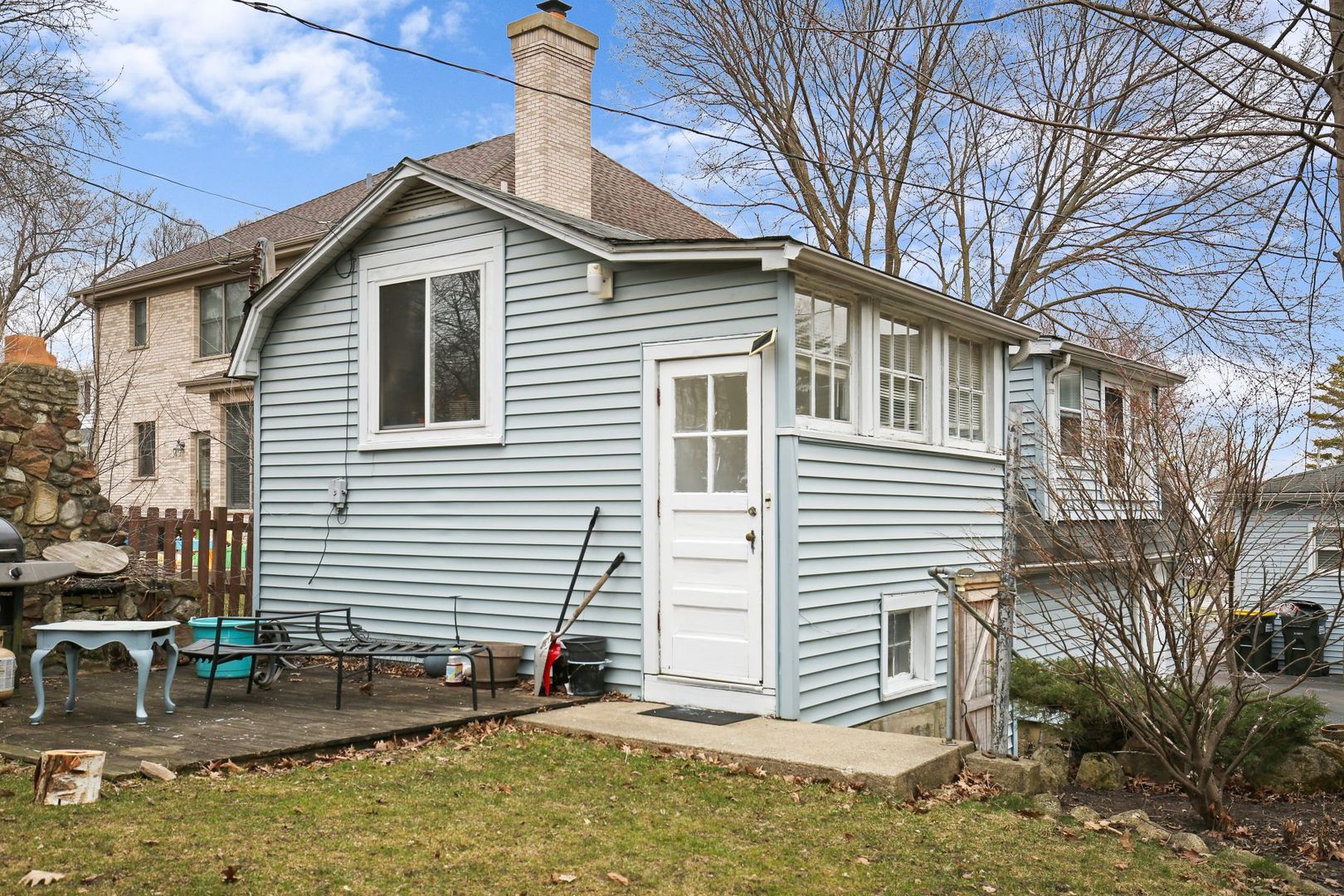 101 MAPLE Avenue - Thumbnail 14