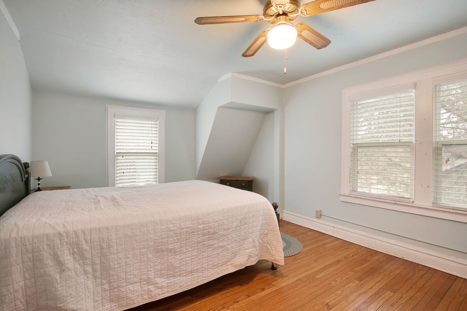 101 MAPLE Avenue - Thumbnail 8