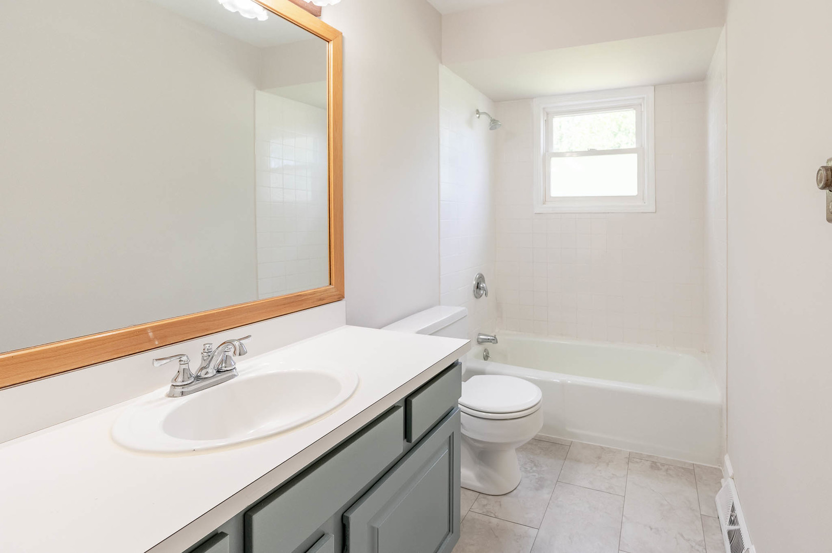 18326 Bock Road - Thumbnail 9