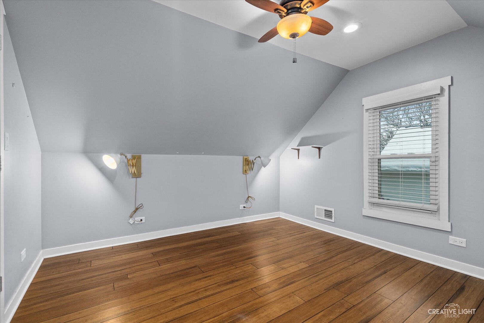 628 Illinois Street - Thumbnail 14