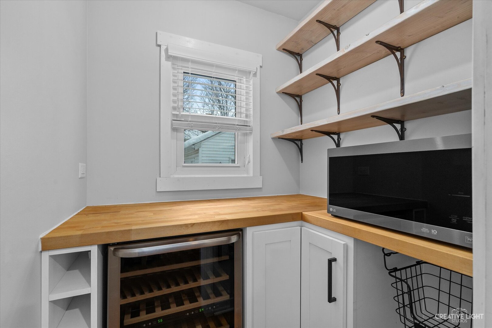 628 Illinois Street - Thumbnail 8