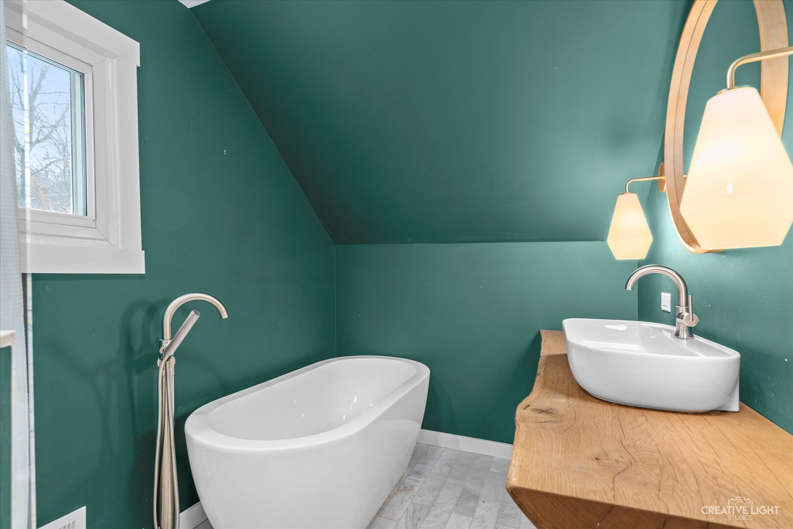 628 Illinois Street - Thumbnail 16