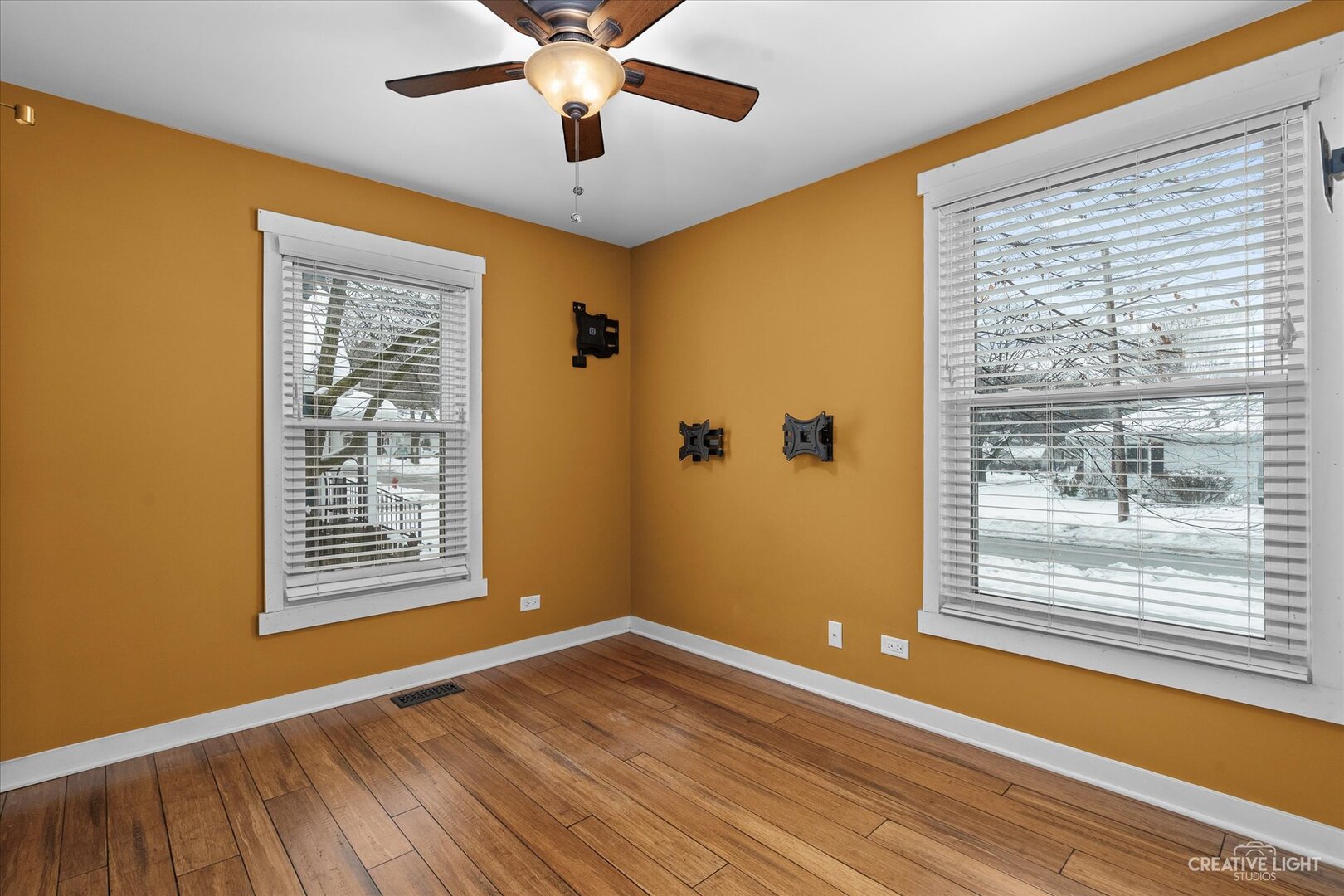 628 Illinois Street - Thumbnail 10
