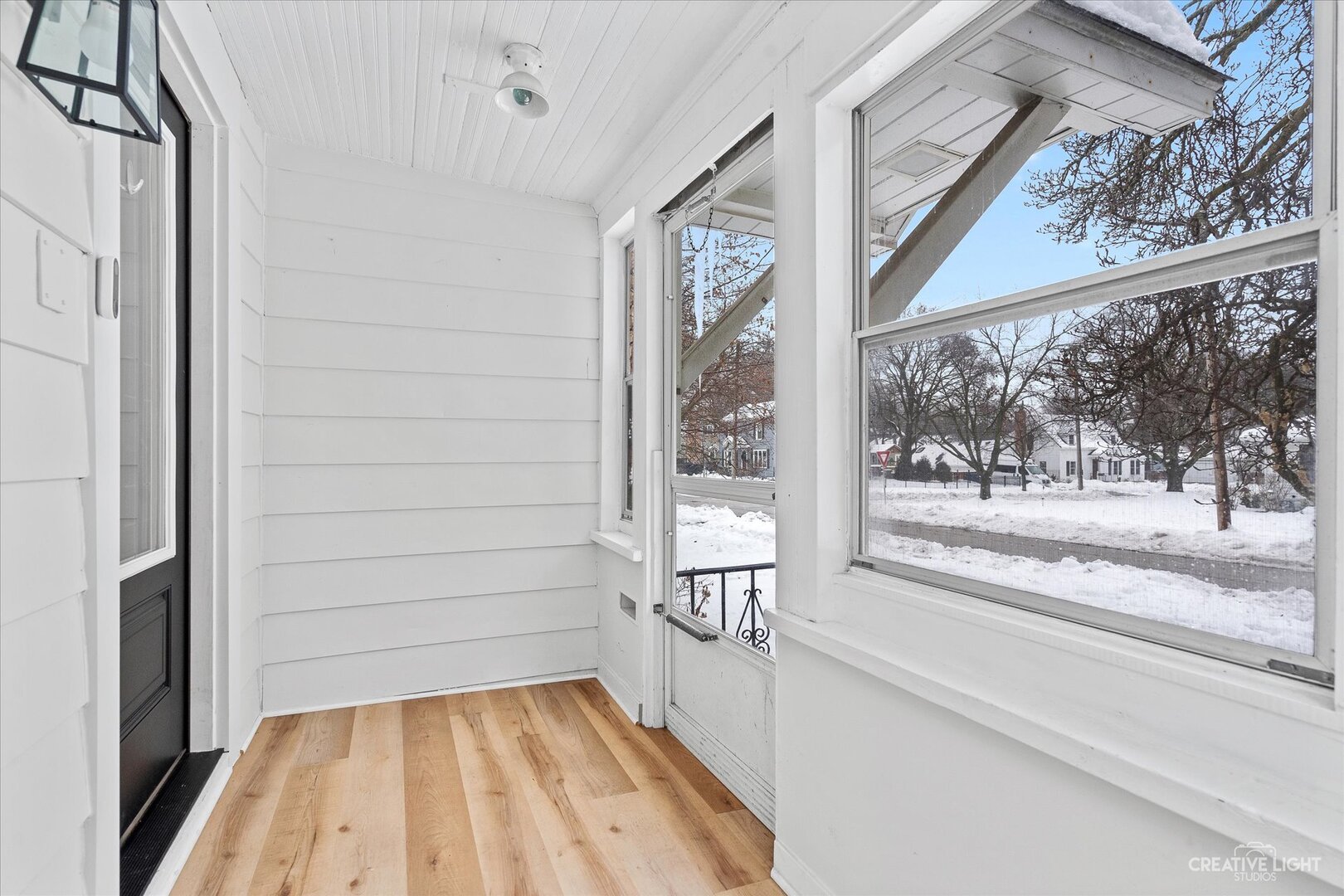 628 Illinois Street - Thumbnail 22