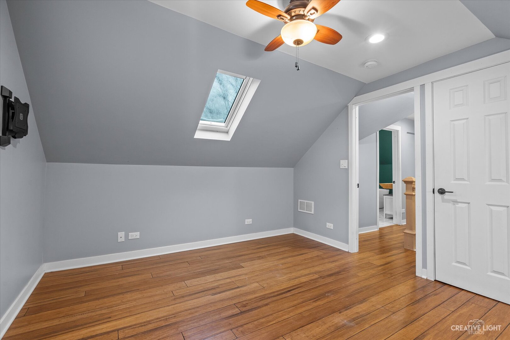 628 Illinois Street - Thumbnail 15
