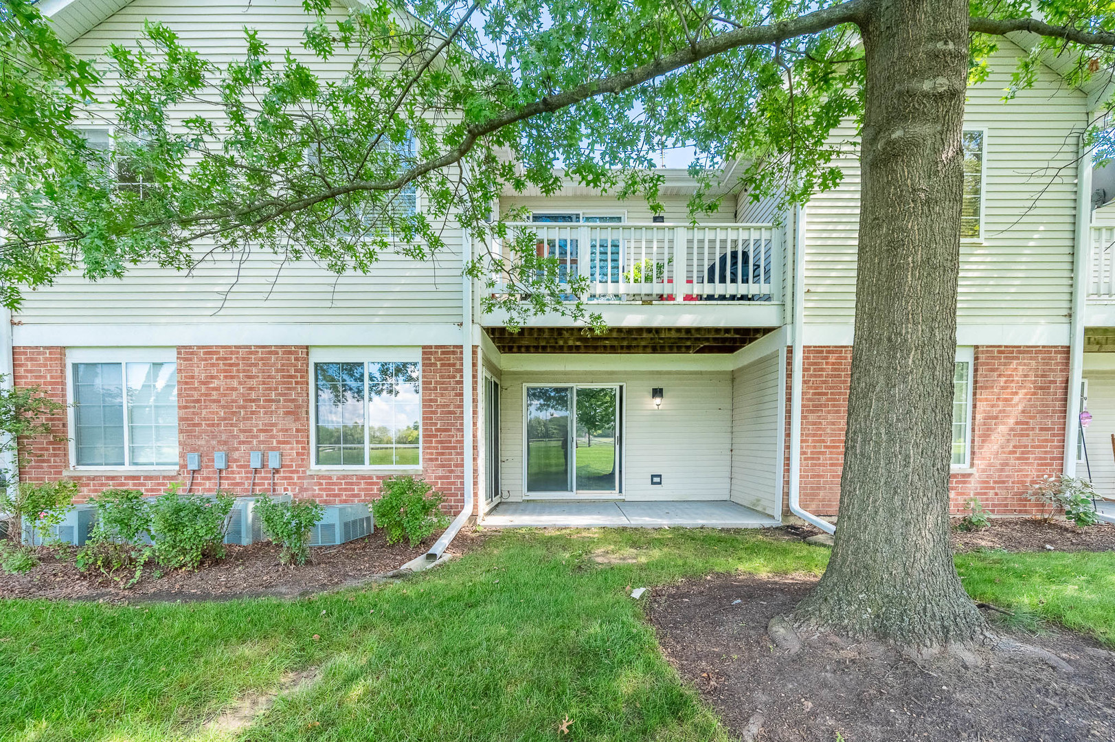 250 Ashbury Lane - Thumbnail 11