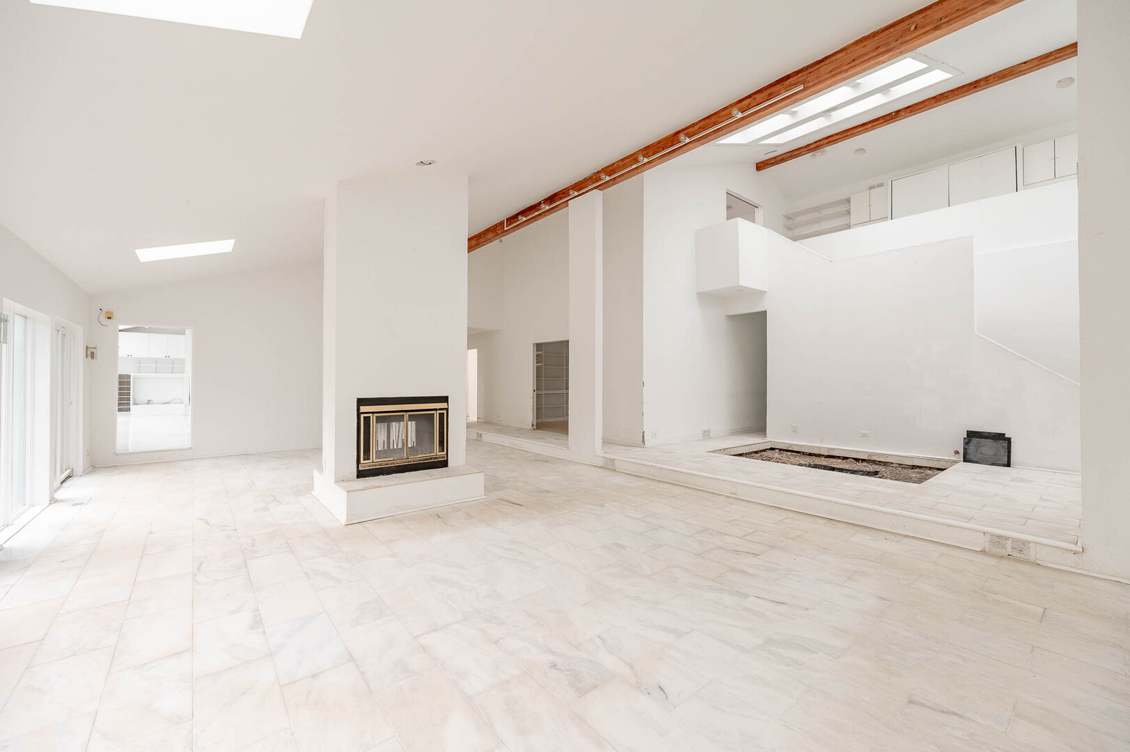 25636 Stoney Kirk Court - Thumbnail 4