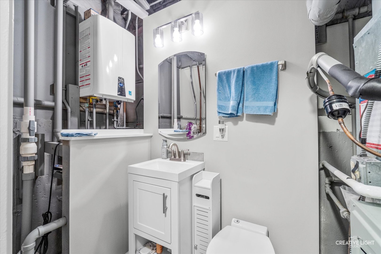 2430 Courtyard Circle - Thumbnail 18