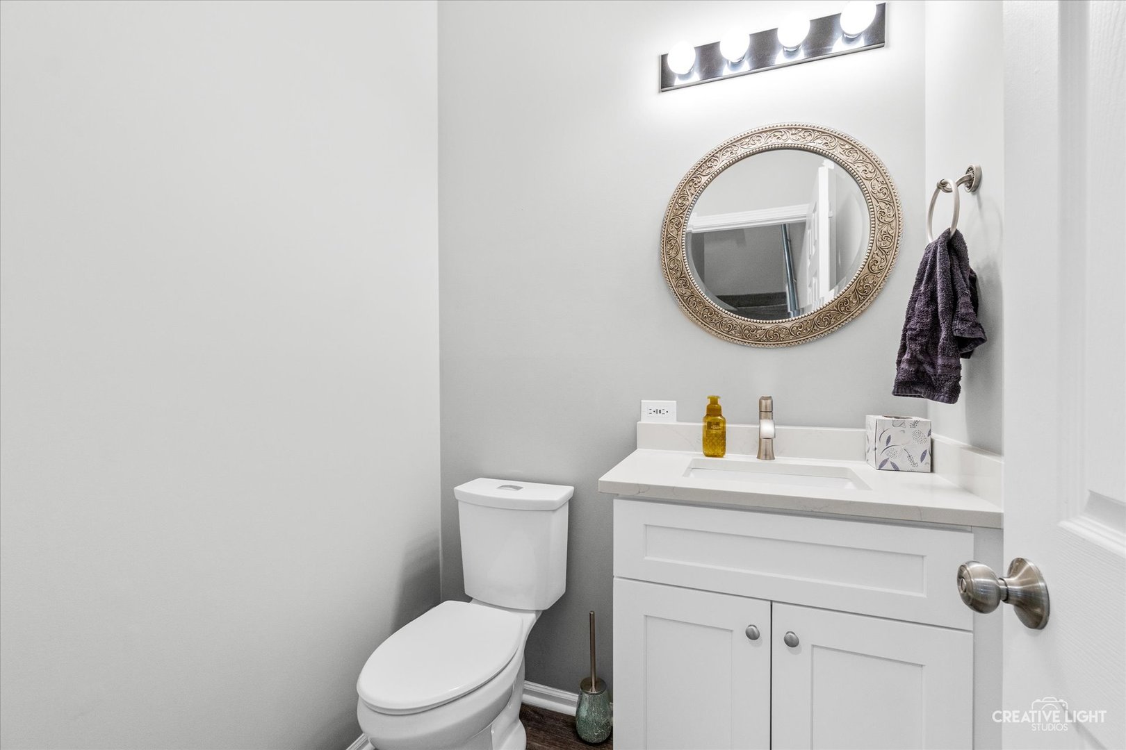 2430 Courtyard Circle - Thumbnail 9