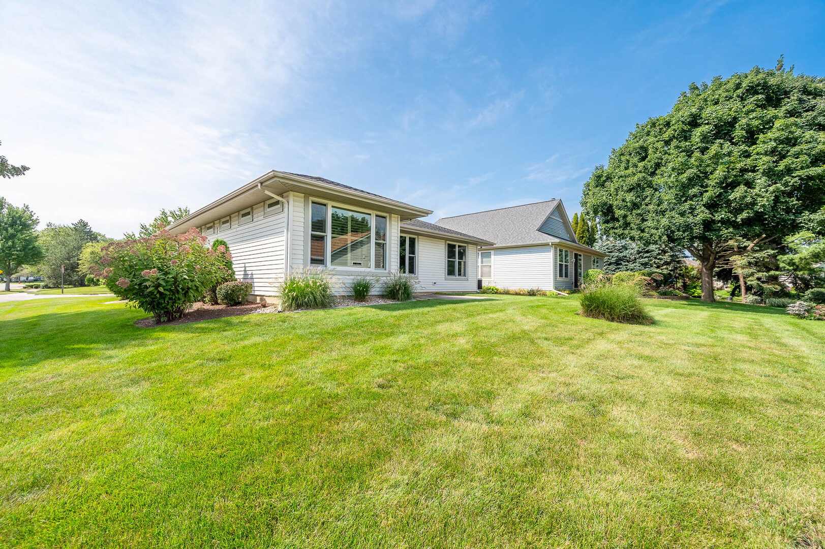 13114 Illinois Drive - Thumbnail 15
