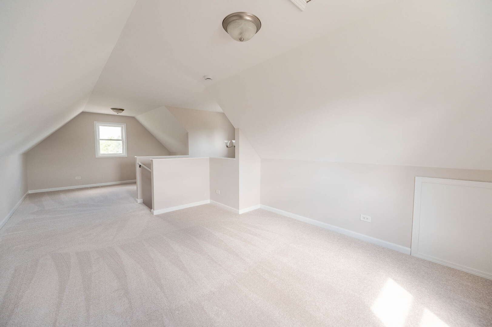 112 Oak Street - Thumbnail 12
