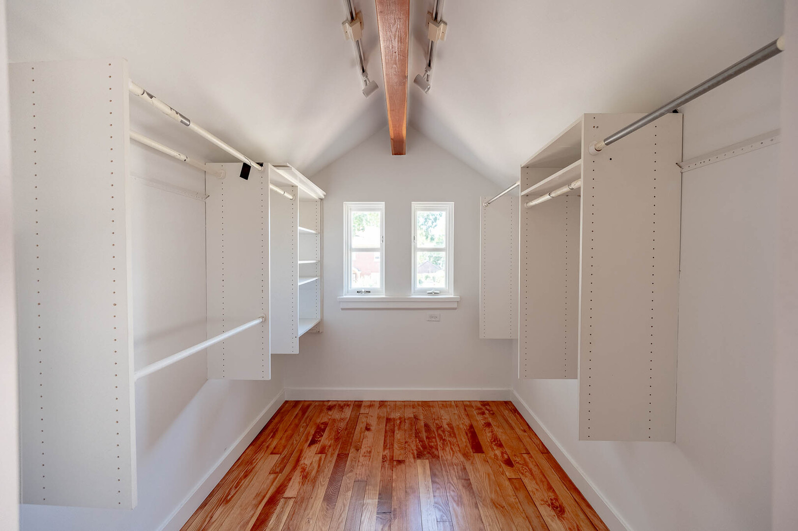 9841 Hoyne Avenue - Thumbnail 15