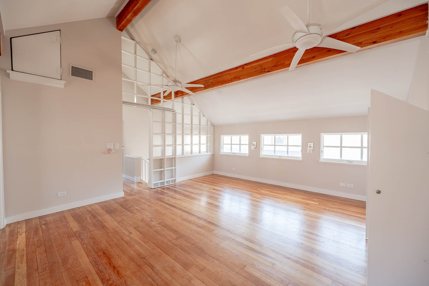 9841 Hoyne Avenue - Thumbnail 14