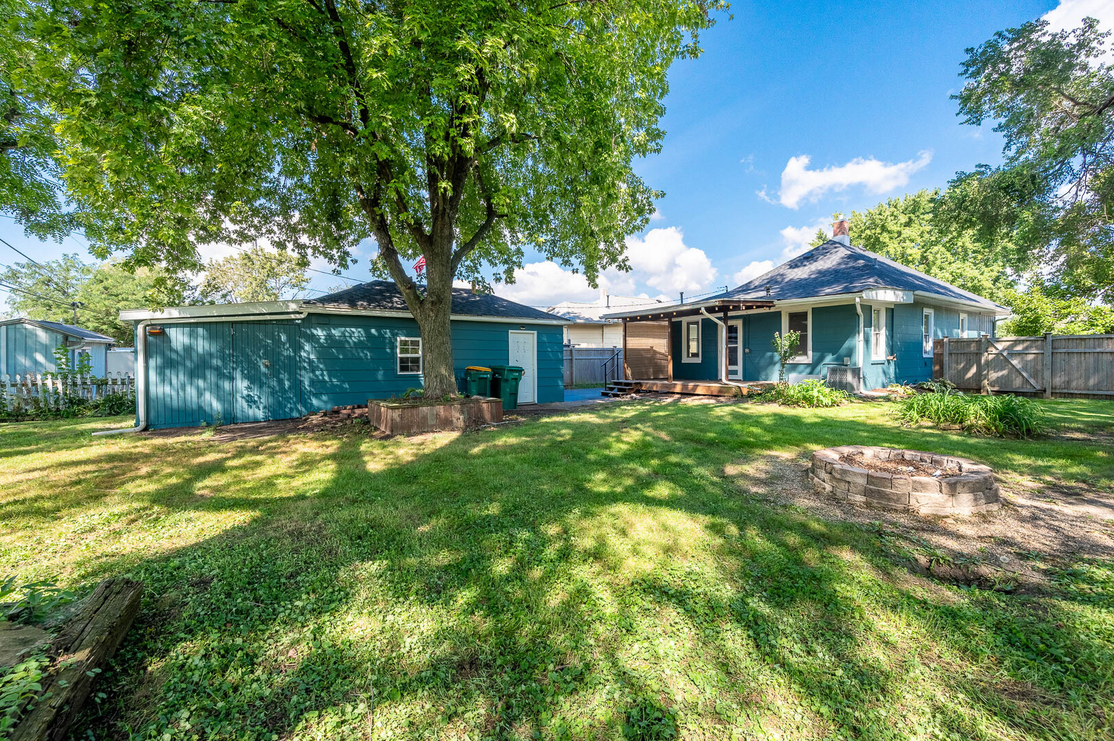 114 Frances Street - Thumbnail 13